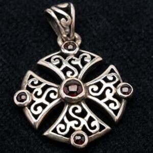 Unique Sterling Silver Maltese Cross pendant with 5 garnet colored stones